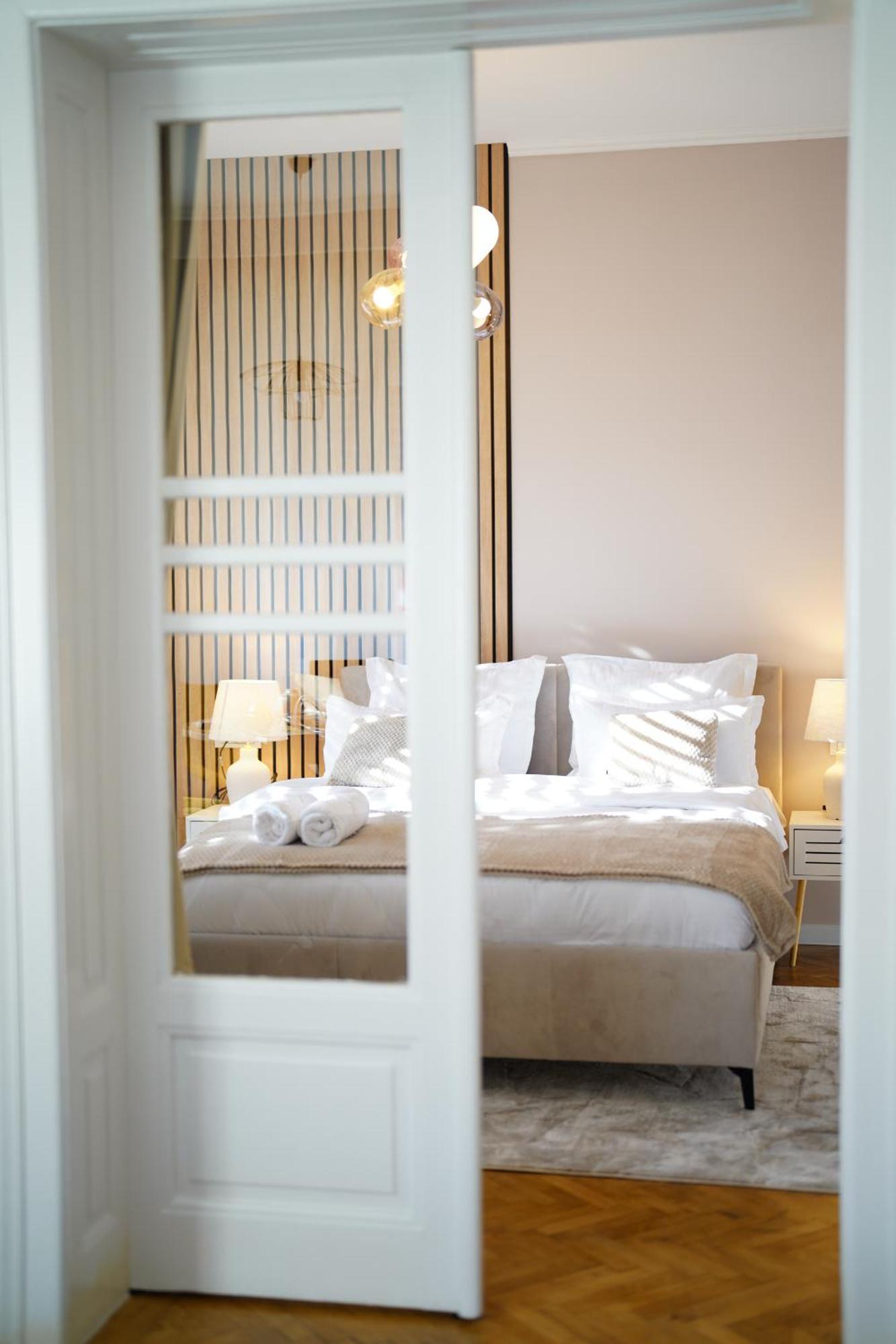 Ami'S Corner Lovely Family And Couple'S Home 시비우 외부 사진
